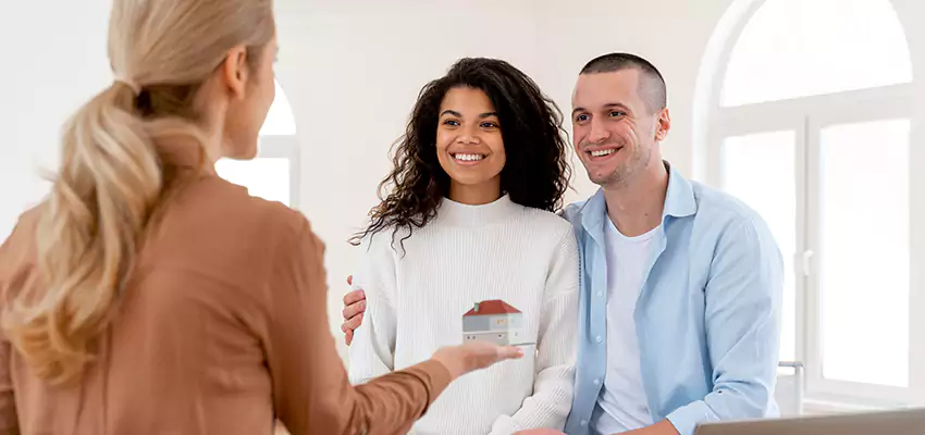 How We Calculate Your Sell House Without Closing Costs Offer in Bay Shore, NY?