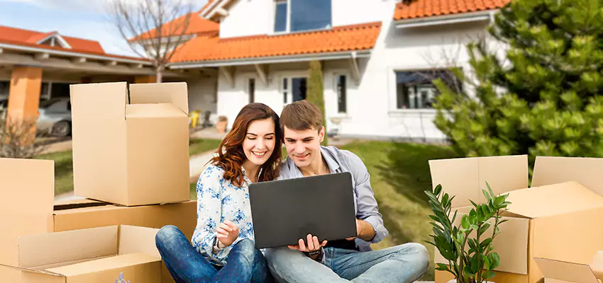 How We Determine Your Sell Townhouse Offer in Bay Shore, NY?