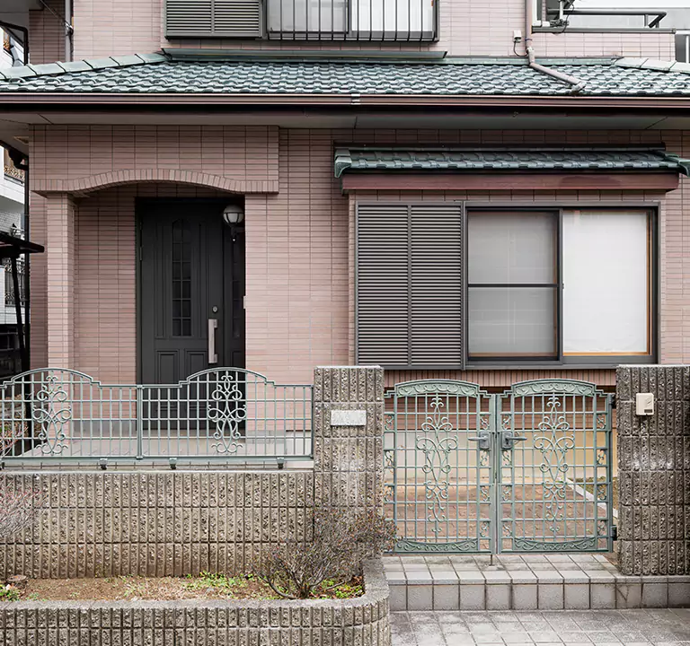 The Most Trusted Company to Sell Damaged House in Bay Shore