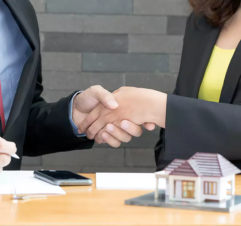 Why Sell to Us Instead of Letting the Home Go to Auction in Bay Shore, NY?